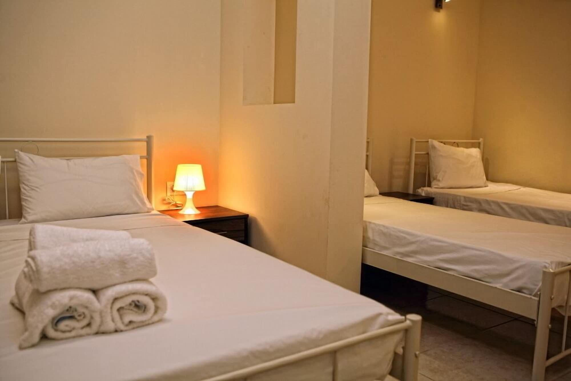 Niriides Beach Hotel Ретимно Стая снимка